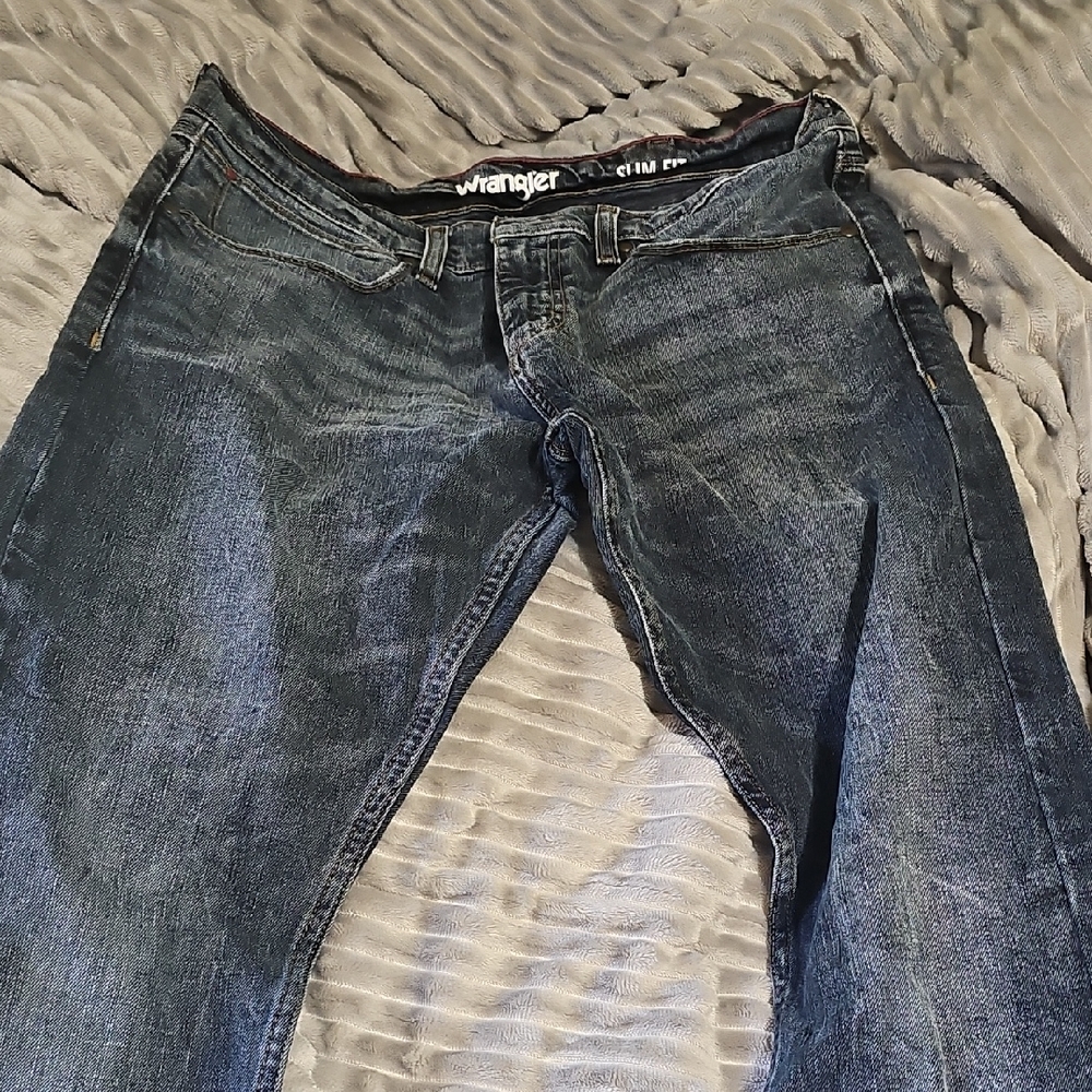 Wrangler Men's Blue Jeans Slim Fit 33x30